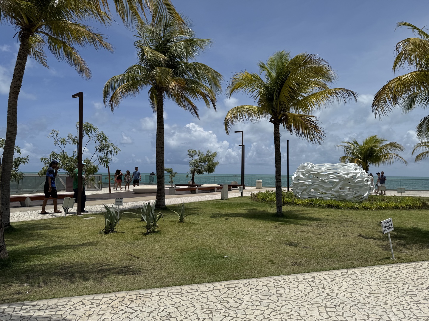 Acesso ao Marco dos Corais em Maceió.